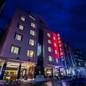 Hotel Godwin Deluxe Near New Delhi Railway Stn Offers Free Airport Pick-Up